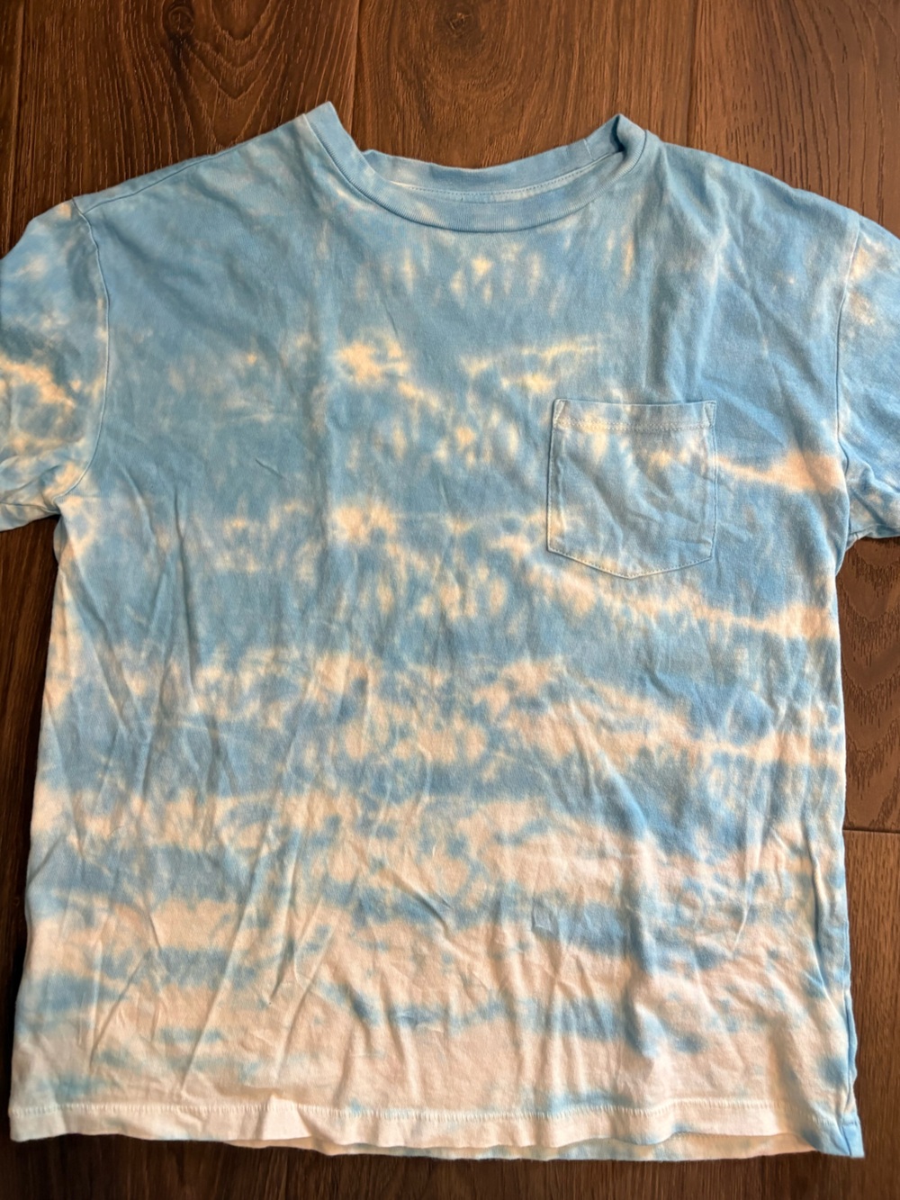 GAP Light Blue & White Tie-Dye Pocket Tee